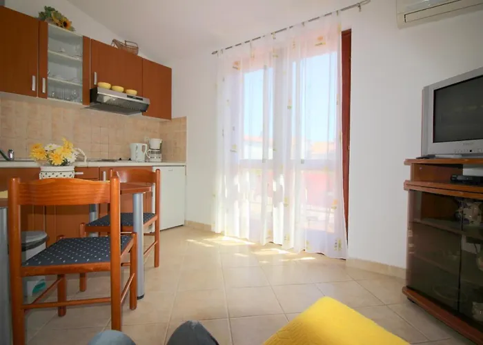 Radin Near The Daire